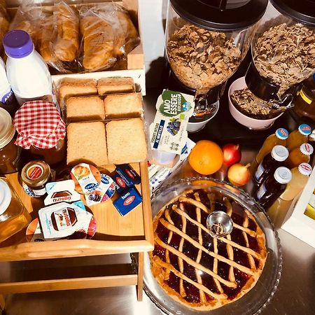 モンテラード Il Casale Di Nonno Guido Bed & Breakfast エクステリア 写真