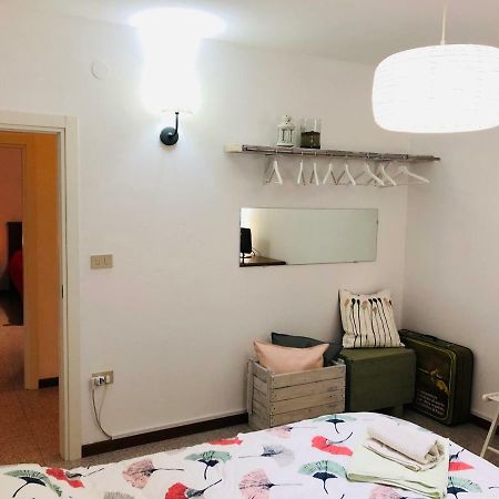 モンテラード Il Casale Di Nonno Guido Bed & Breakfast エクステリア 写真