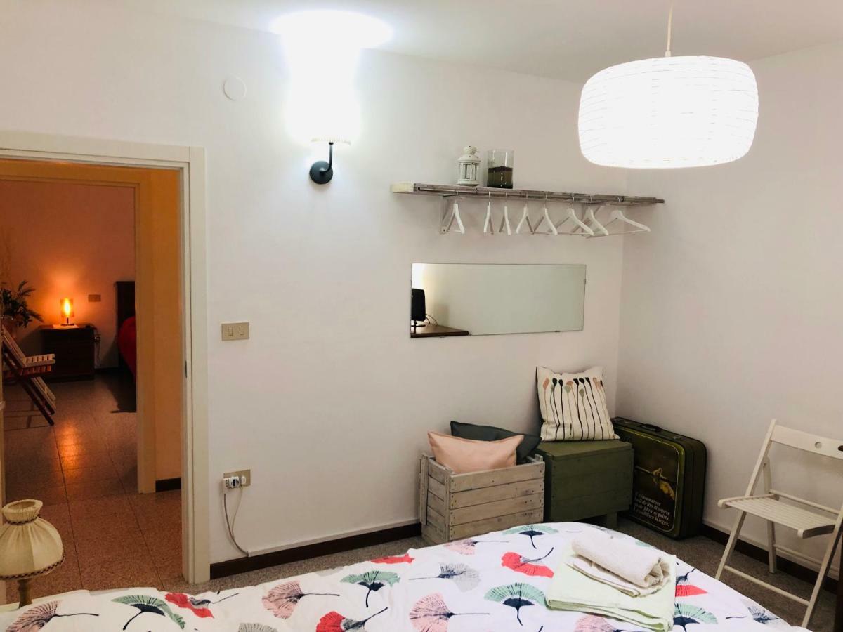 モンテラード Il Casale Di Nonno Guido Bed & Breakfast エクステリア 写真